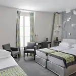 A La Des Artistes 3* Paris