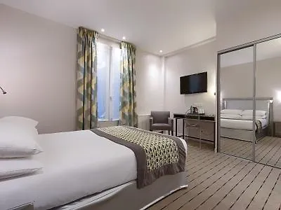 A La Des Artistes Hotel Parigi