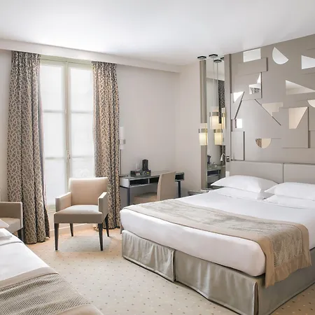 A La Des Artistes 3*