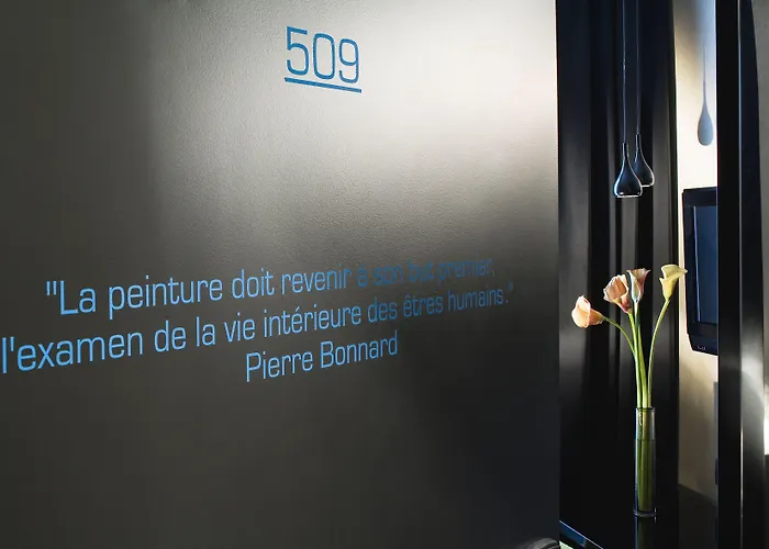 A La Des Artistes Hotel Parijs