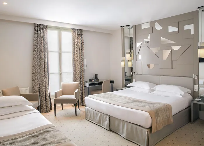 A La Des Artistes 3*