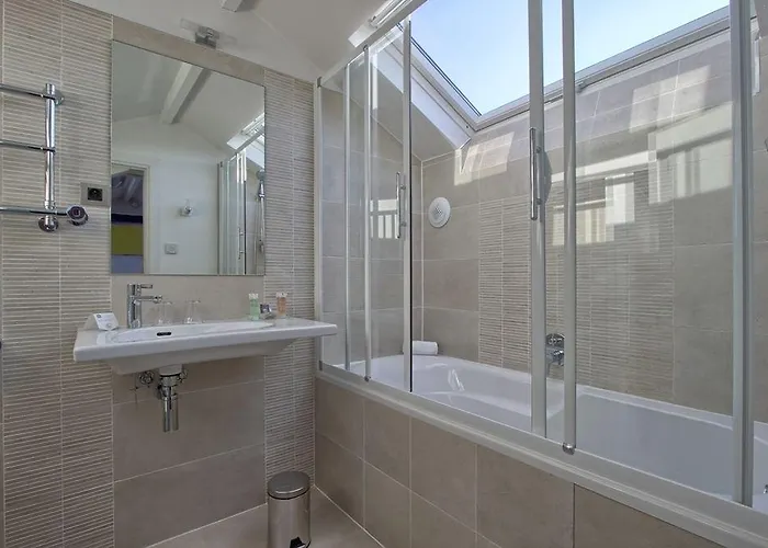 Hotel A La Des Artistes