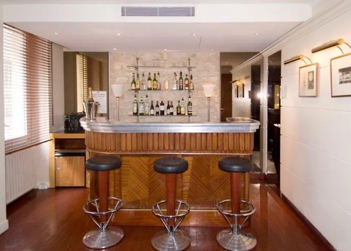 Hotel A La Des Artistes