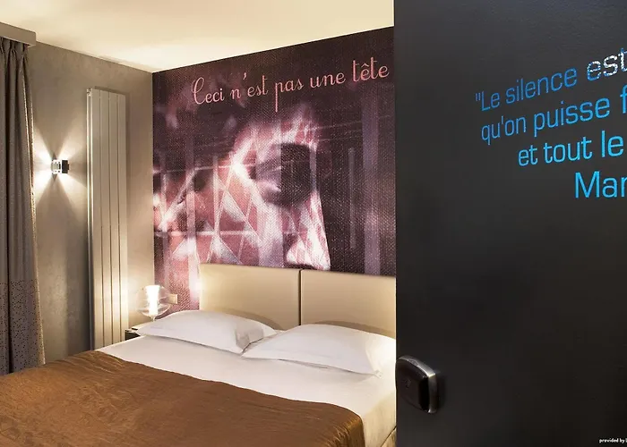 A La Des Artistes Parijs