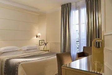 Otel A La Des Artistes Paris